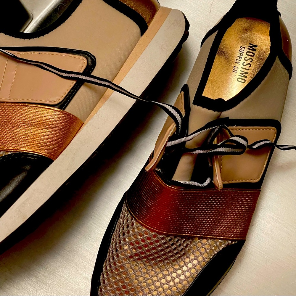 Target Walking Shoe